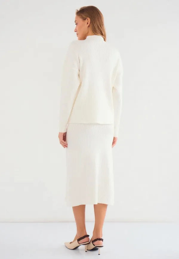 Brvehy Knitted wool skirt suit