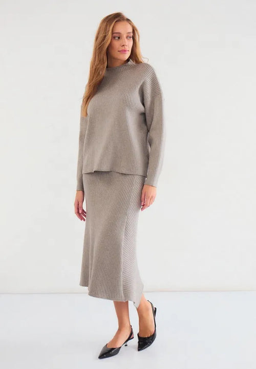 Brvehy Knitted wool skirt suit